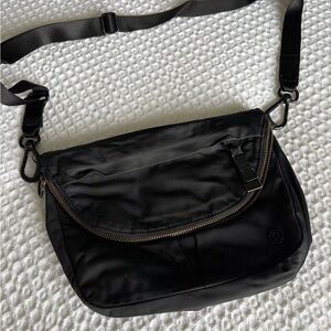 lululemon athletica festival bag